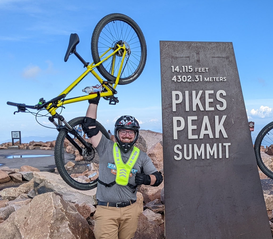Pikes Peak Summit sign